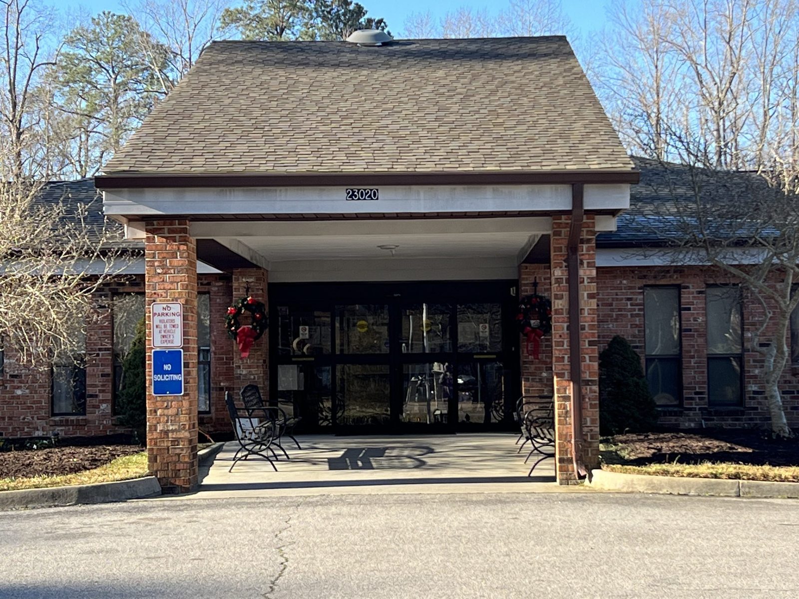 Courtland Healthcare Center photo 1