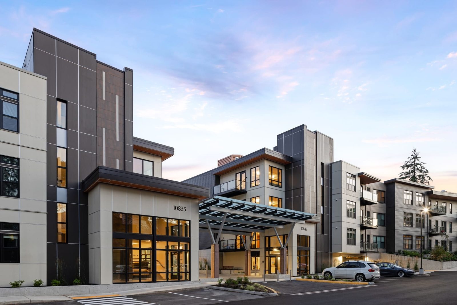 Emerald Heights photo 1