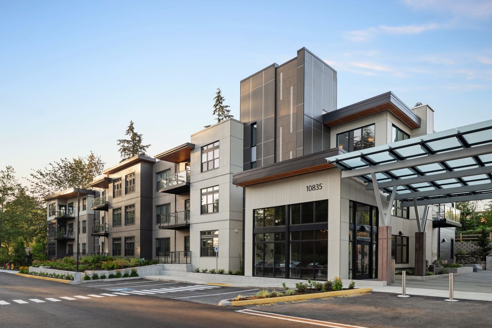 Emerald Heights photo 2