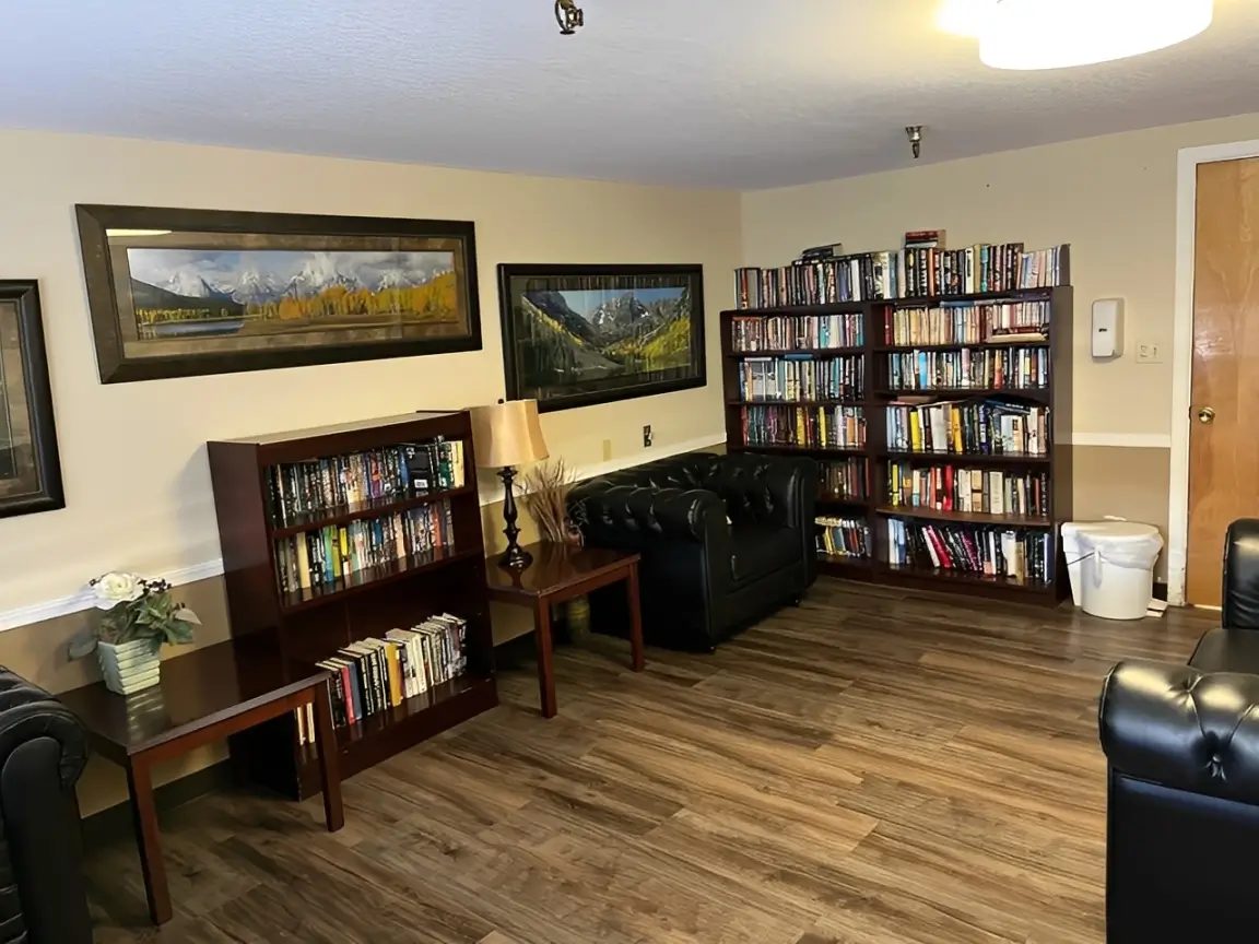 Parkside Nursing Care Center photo 5