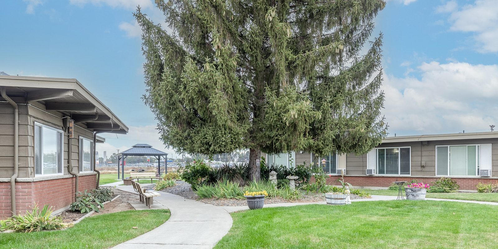 Toppenish Nursing & Rehab Center photo 2