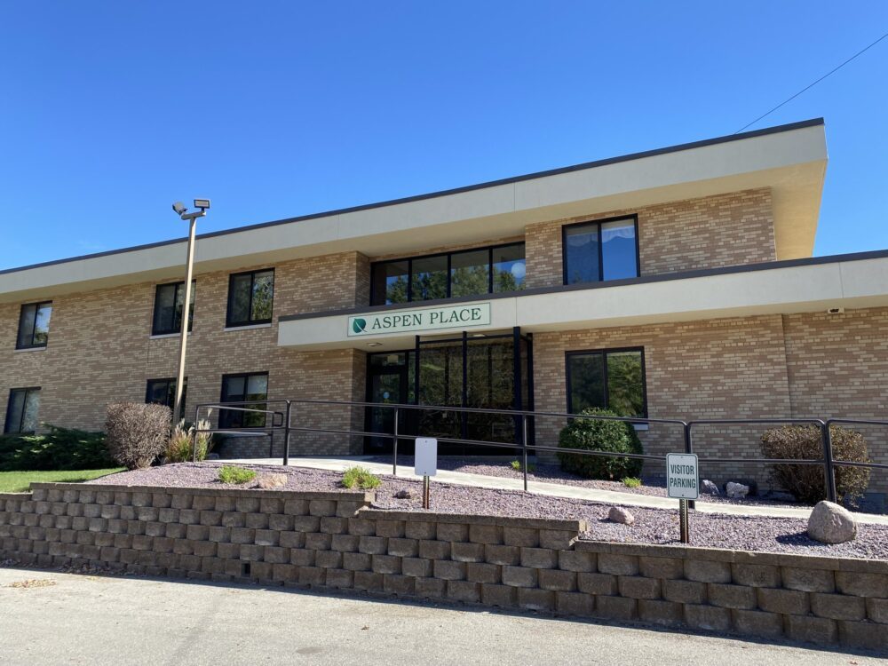 Bethel Aspen Place photo 1