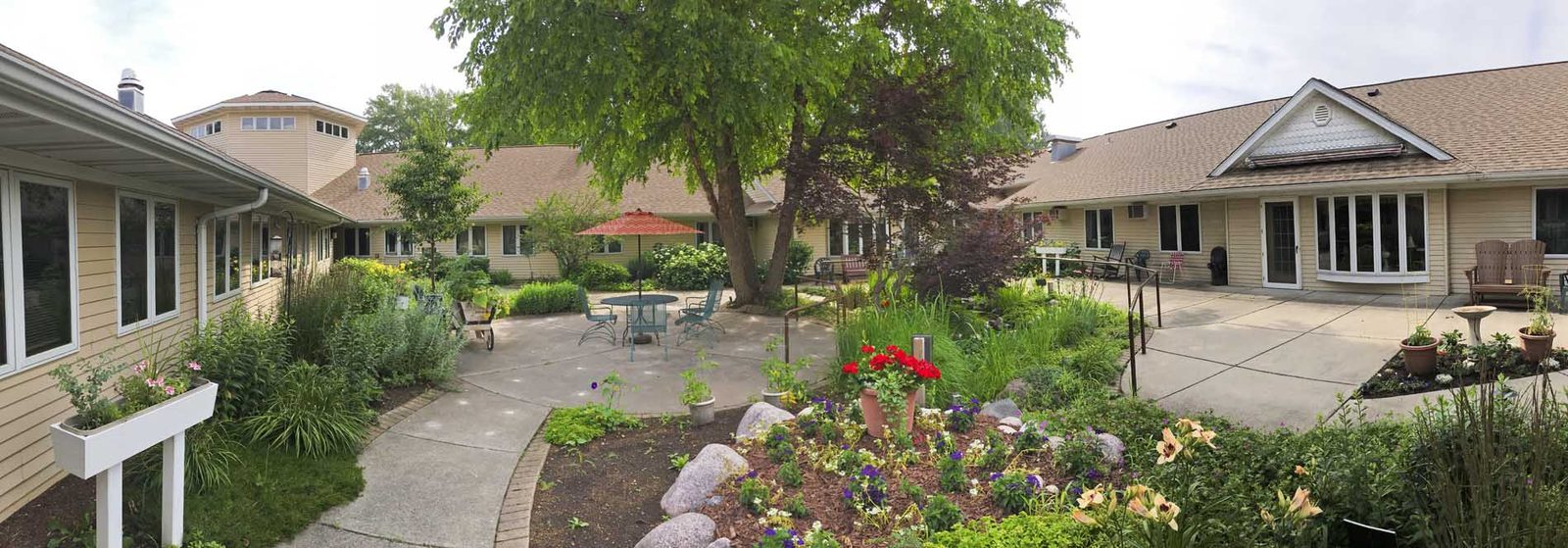Golden Years Assisted Living Residence photo 1