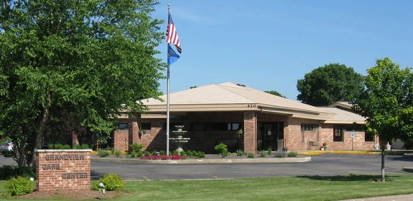 Grand Avenue Assisted Living photo 3