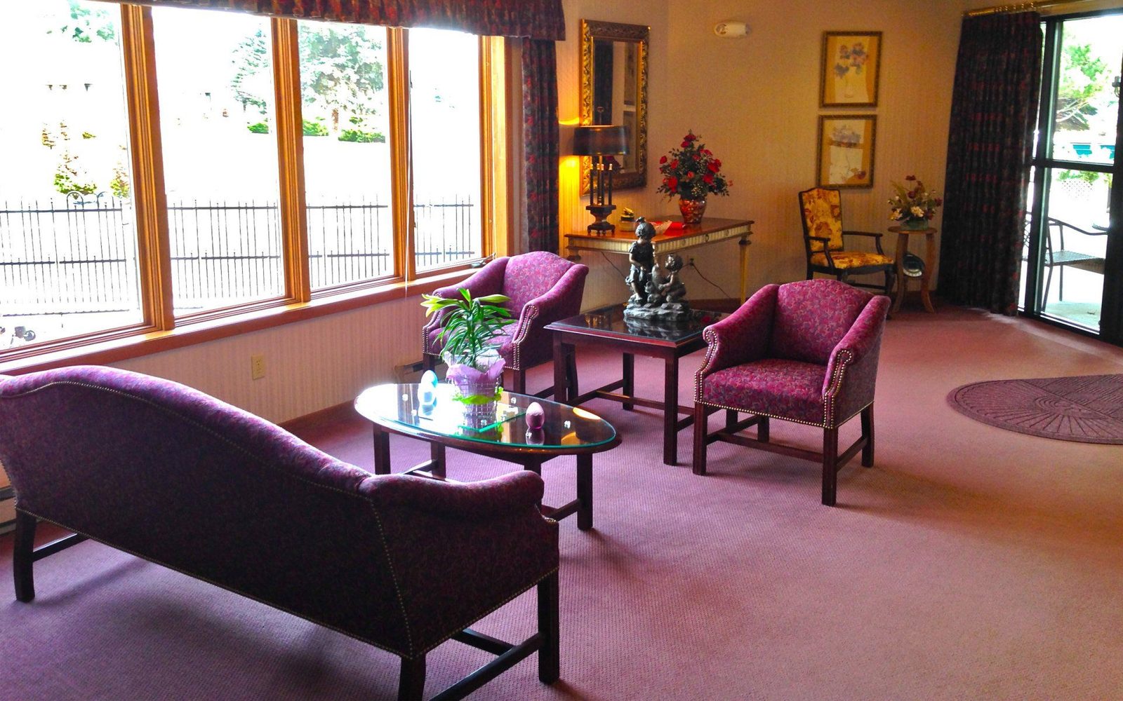 Luther Manor photo 5