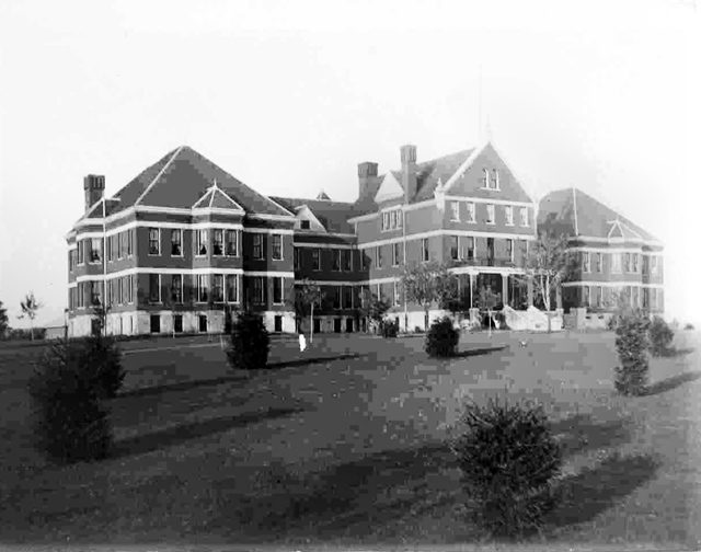 Pigeon Falls Healthcare Center photo 4