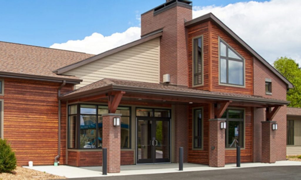 Laurel Grove Assisted Living Center photo 1