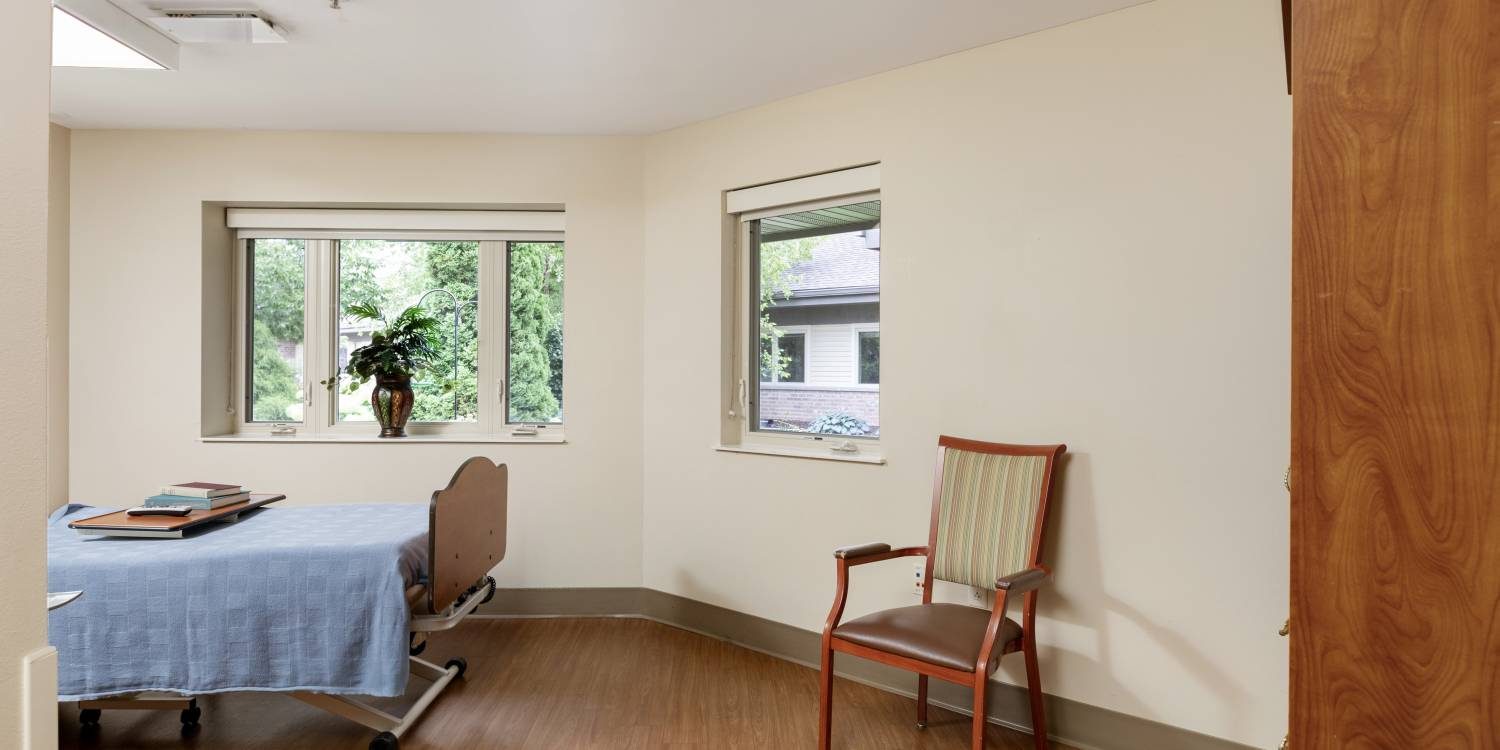 Complete Care at Maple Grove LLC photo 4