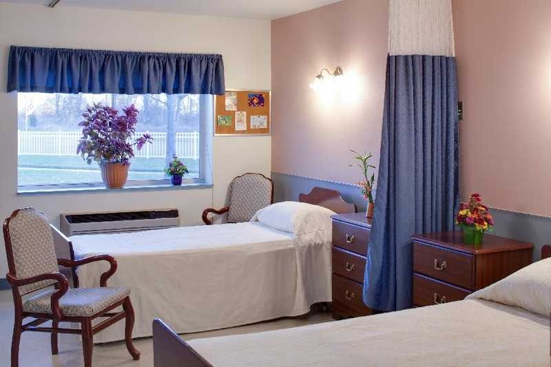Hampshire Center photo 3