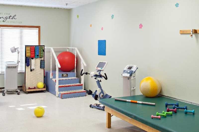 Parkersburg Care Center photo 3