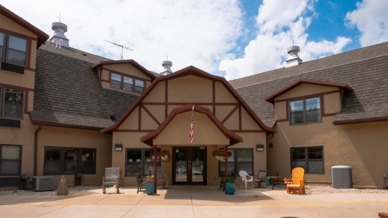 Arborview Manor photo 1