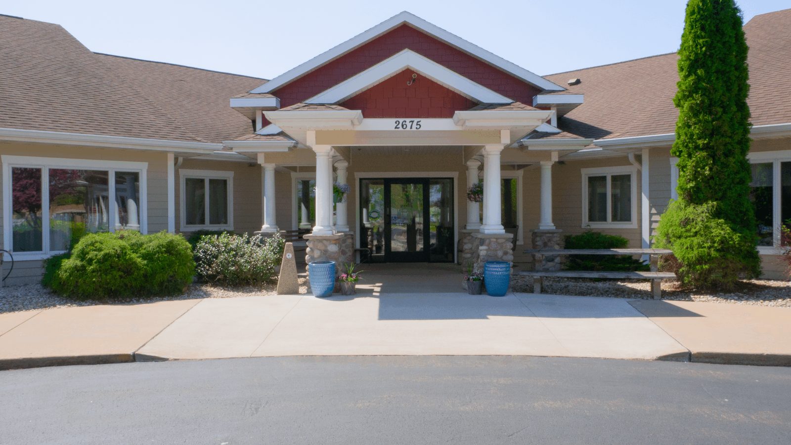 Arborview Manor photo 2