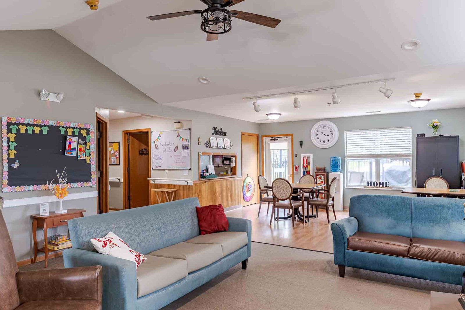 Dimensions Living Manitowoc photo 1
