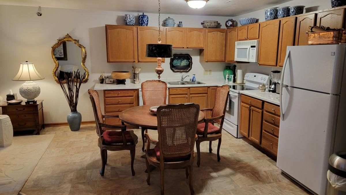 Cecelia Place                                      photo 3