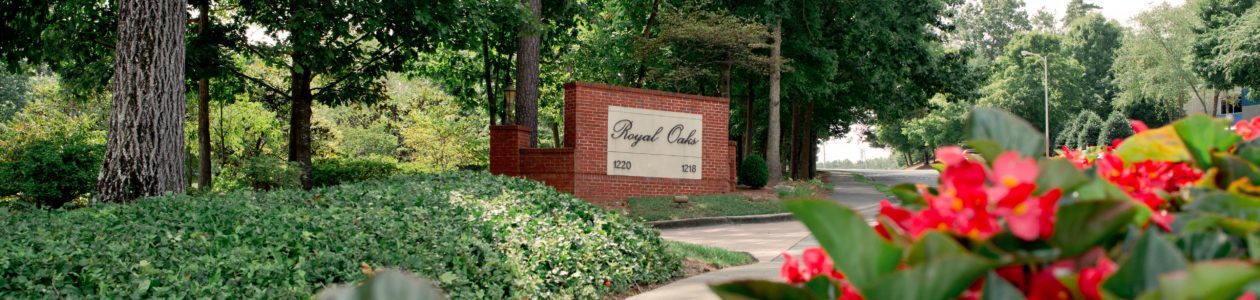 Gardens At Royal Oaks (The)