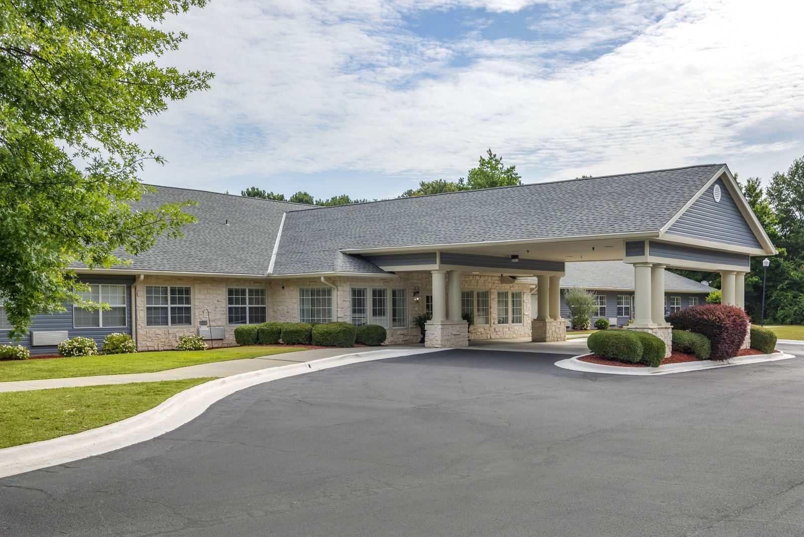 Brookdale Columbus photo 2