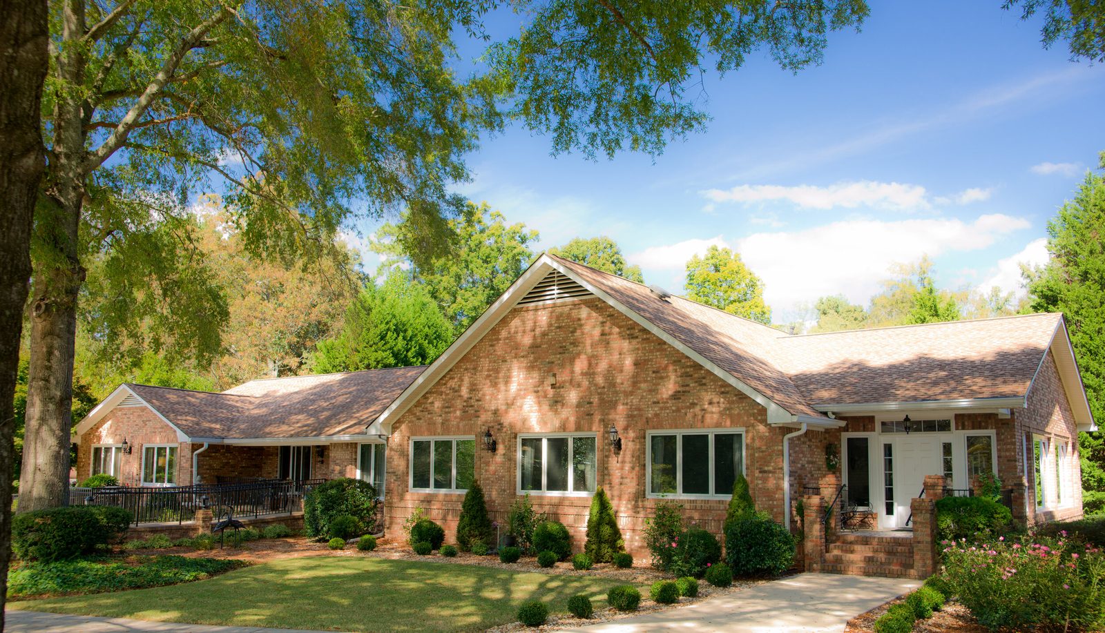 Mayfield Oaks photo 2