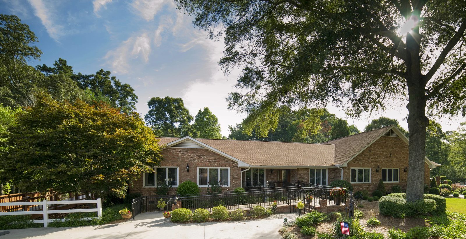Mayfield Oaks photo 4
