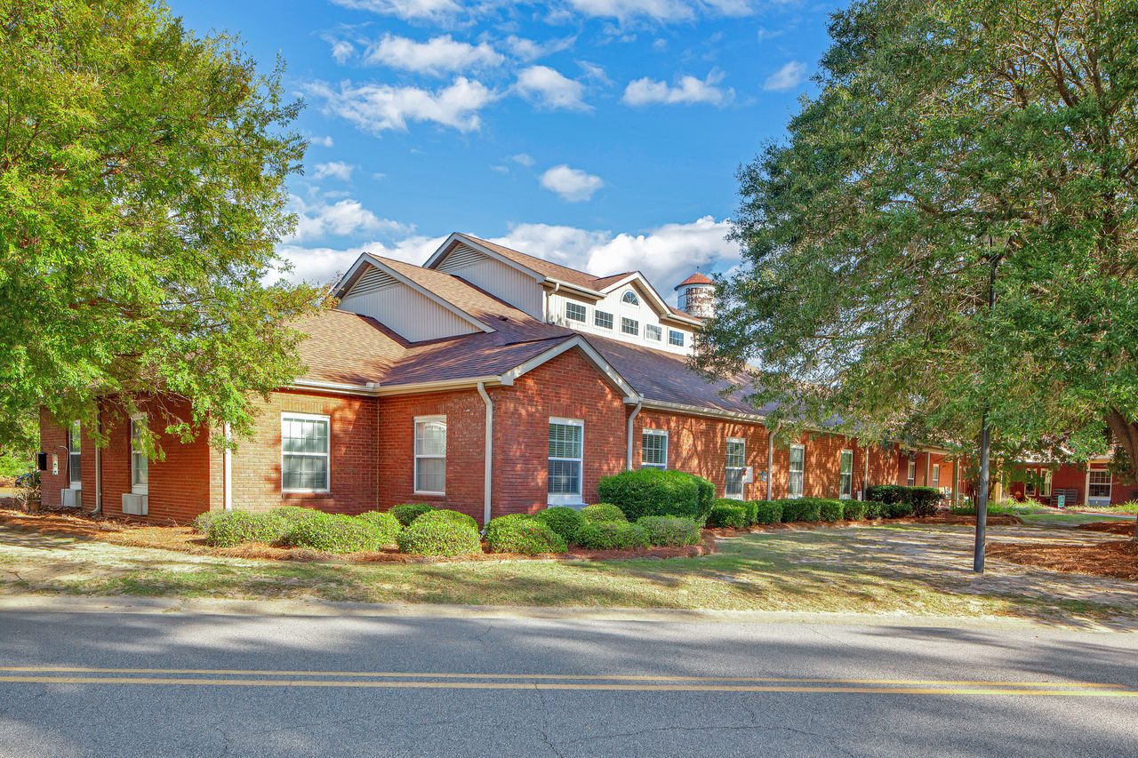 Oaks - Bethany Assisted Living, the photo 4