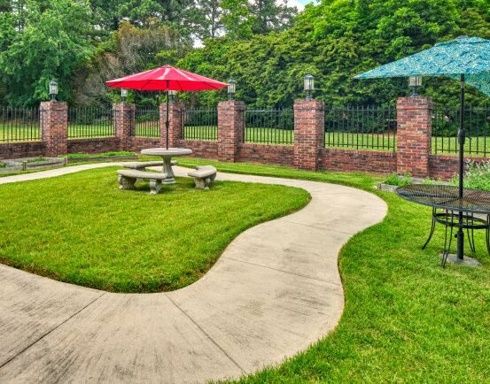Eno Pointe Assisted Living photo 1