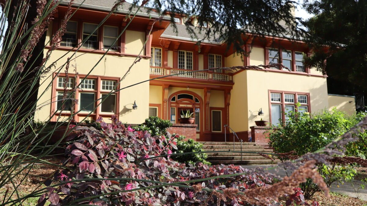 Clausen House-Adult Res. Facility (2nd & 3rd Fl.)