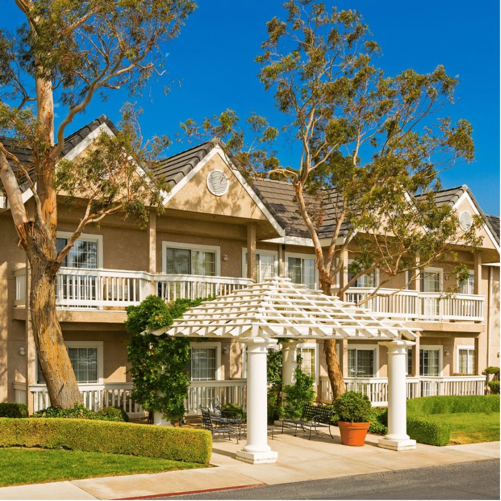 Valmont Manor Adult Residential Facility photo 2