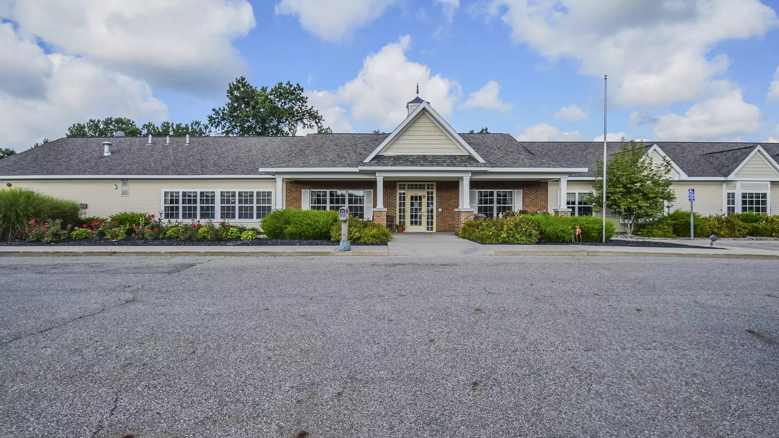 Forest Glen Assisted Living photo 1