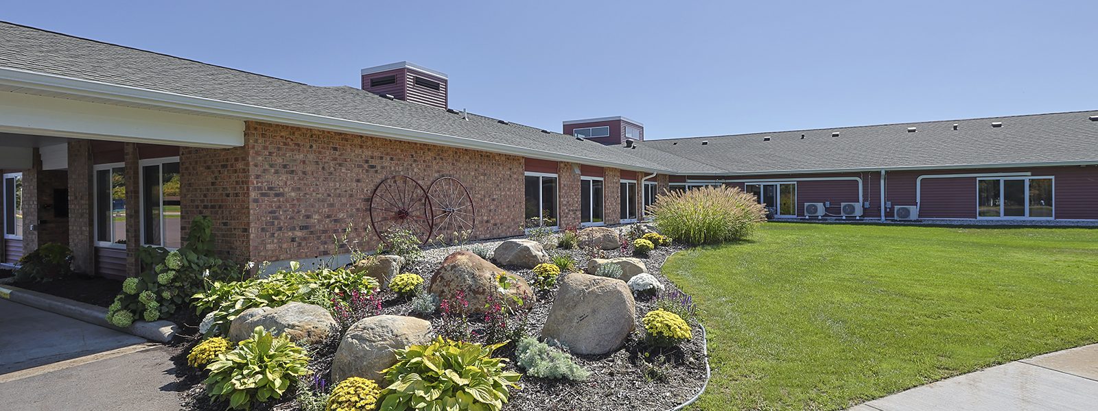 Meadowlark Retirement Village a photo 1