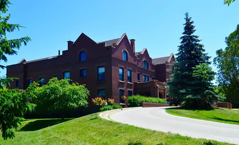 Hume Home of Muskegon photo 3