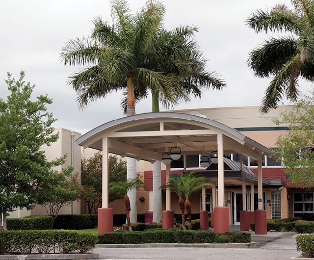 Kindred Hospital - Bay Area St. Petersburg photo 2
