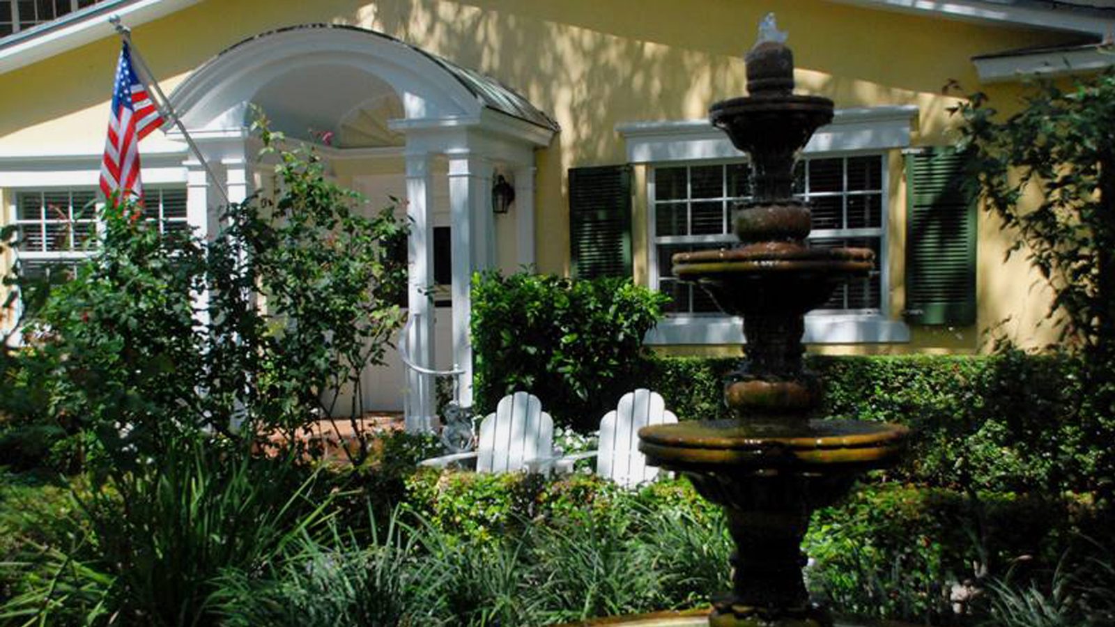 Bay Oaks Historic Retirement Residence photo 3