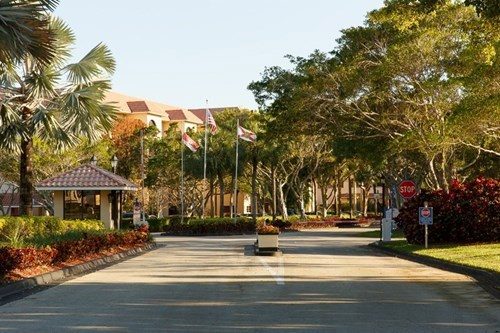 Willowbrooke Court Skilled Care Center- Edgewater at Boca Pointe photo 5