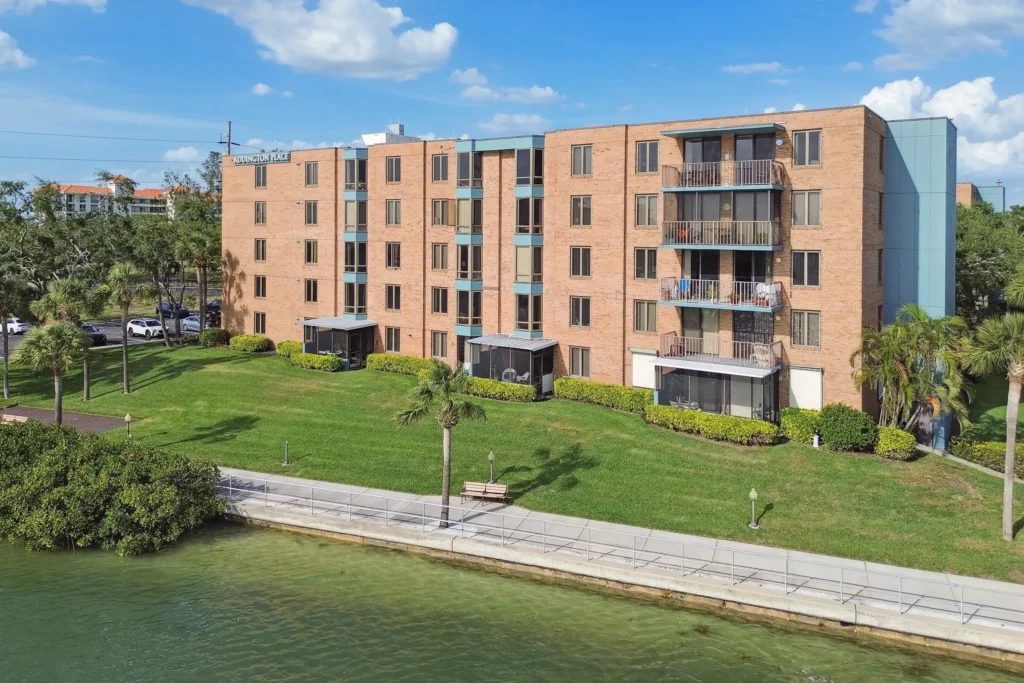 Allegro At College Harbor photo 4