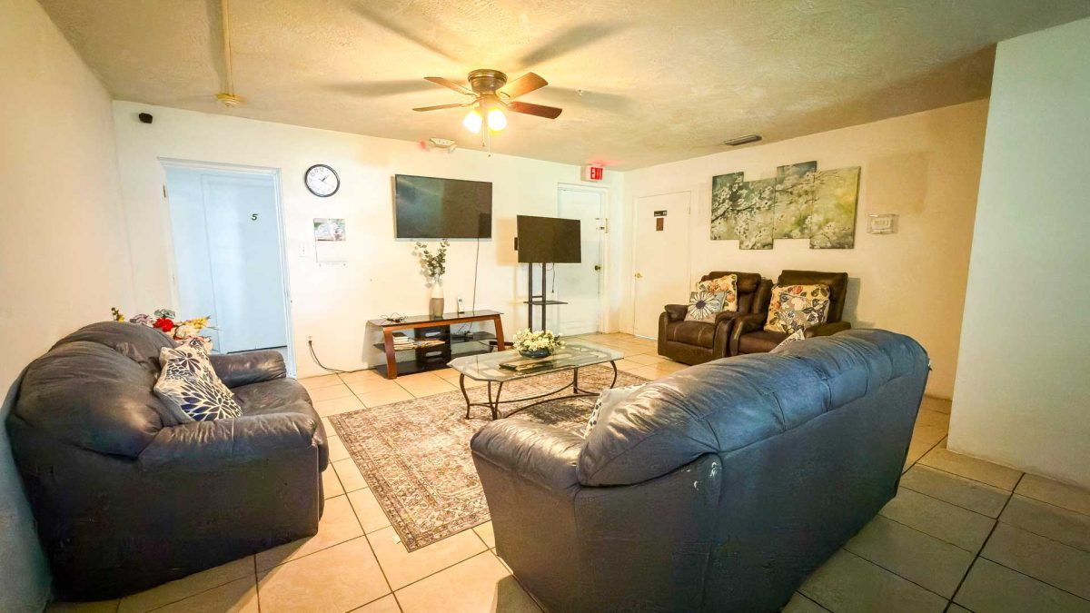Savannah Place photo 5