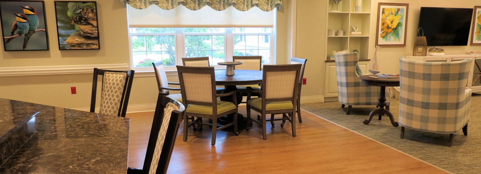 Sunnyside Manor photo 4