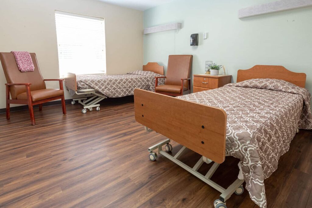 Columbus Oaks Healthcare Community photo 3