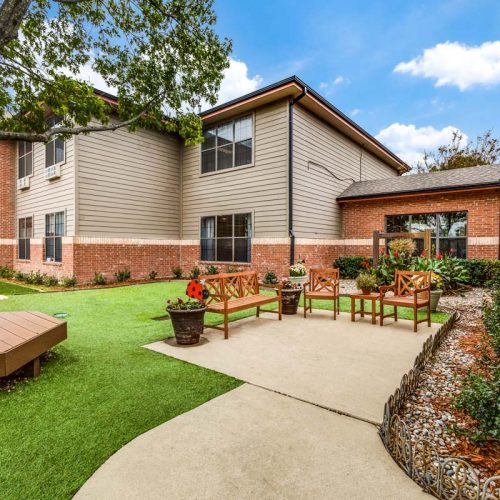Cambridge Court Assisted Living & Memory Care photo 3