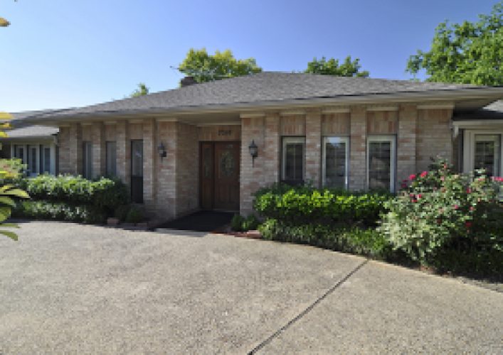 Jacksons Place photo 1