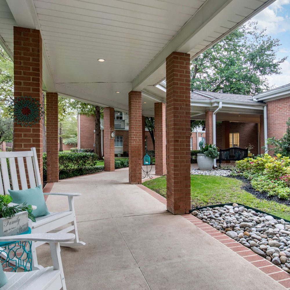 Juniper Village at Preston Hollow photo 3