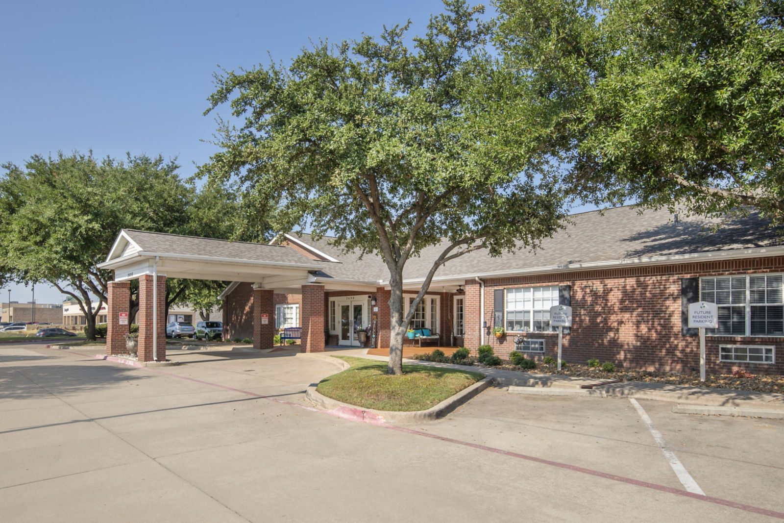 Tanglewood Oaks photo 1