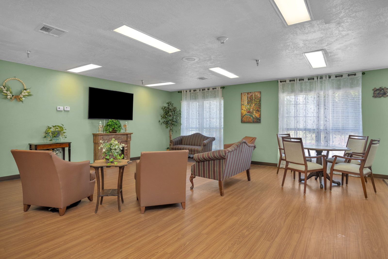Tomball Retirement Center photo 3