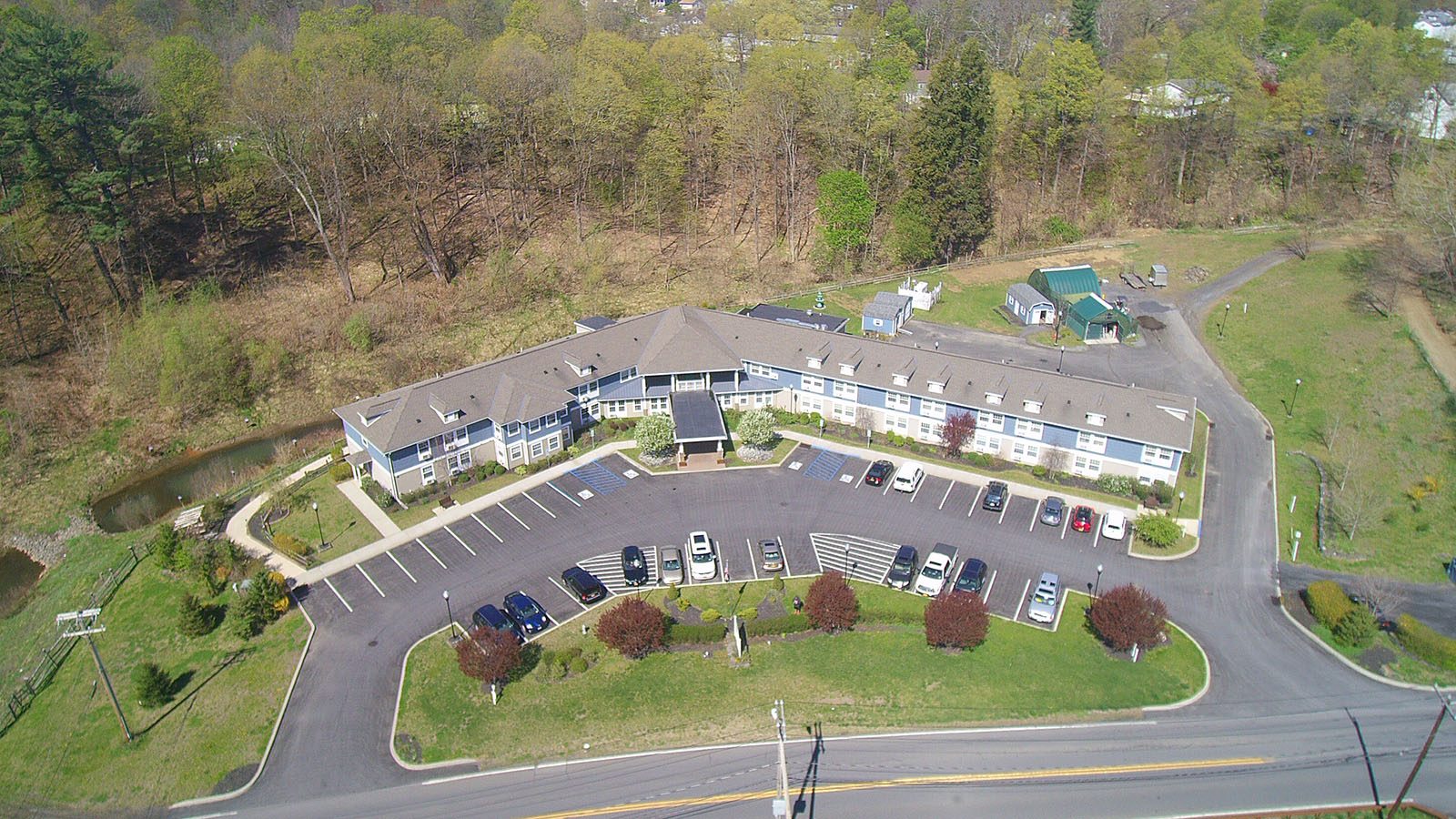 Mountain Valley Manor photo 2