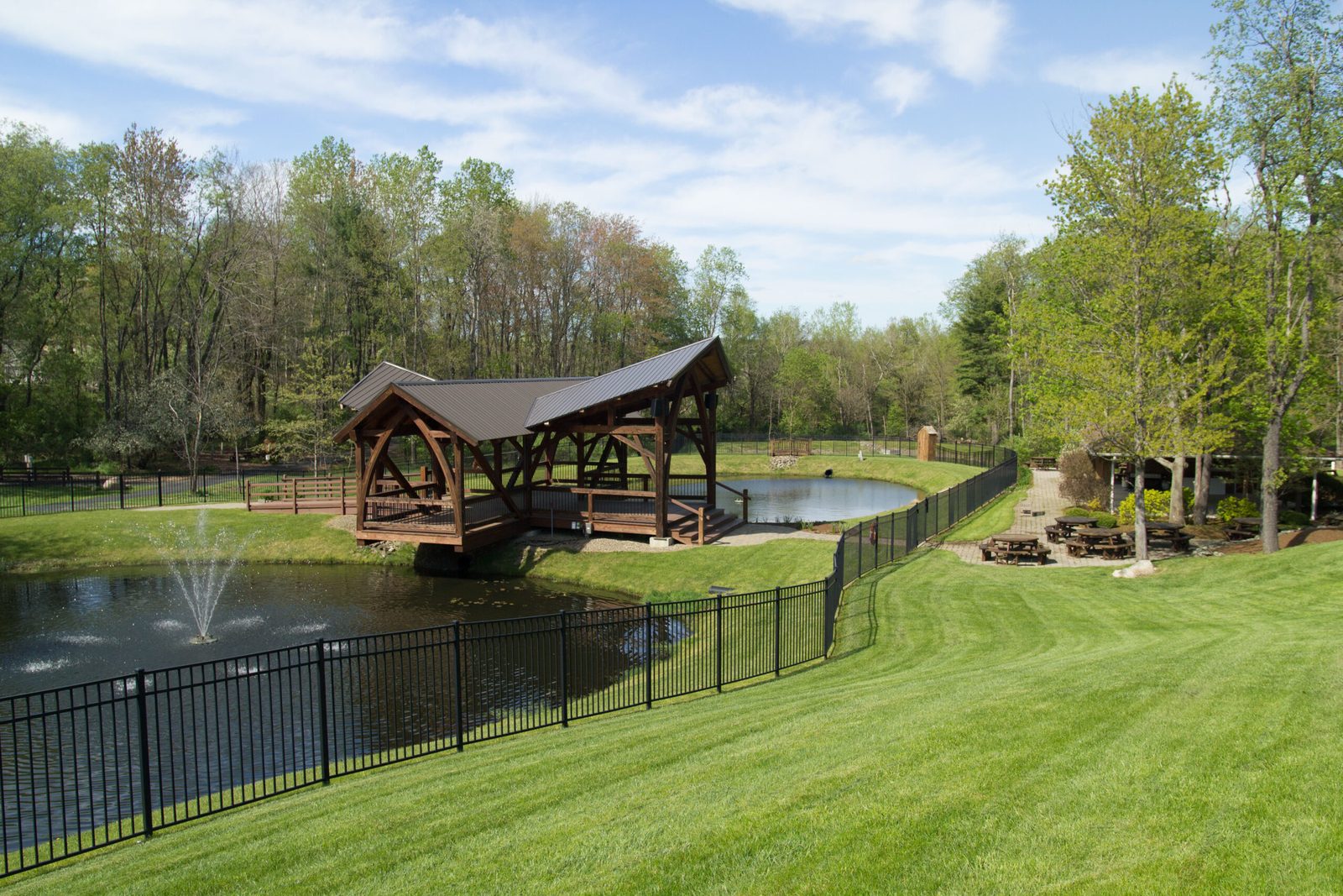 Tanglewood Manor photo 1