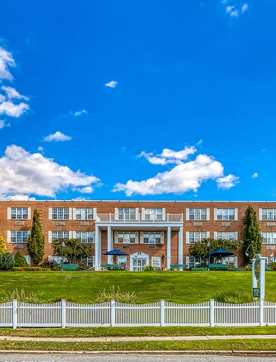 The Lake Shore Assisted Living Residence photo 4