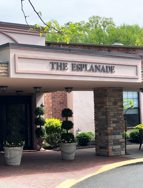 The Lake Shore Assisted Living Residence photo 5