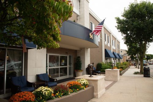 The Regency at Glen Cove photo 3