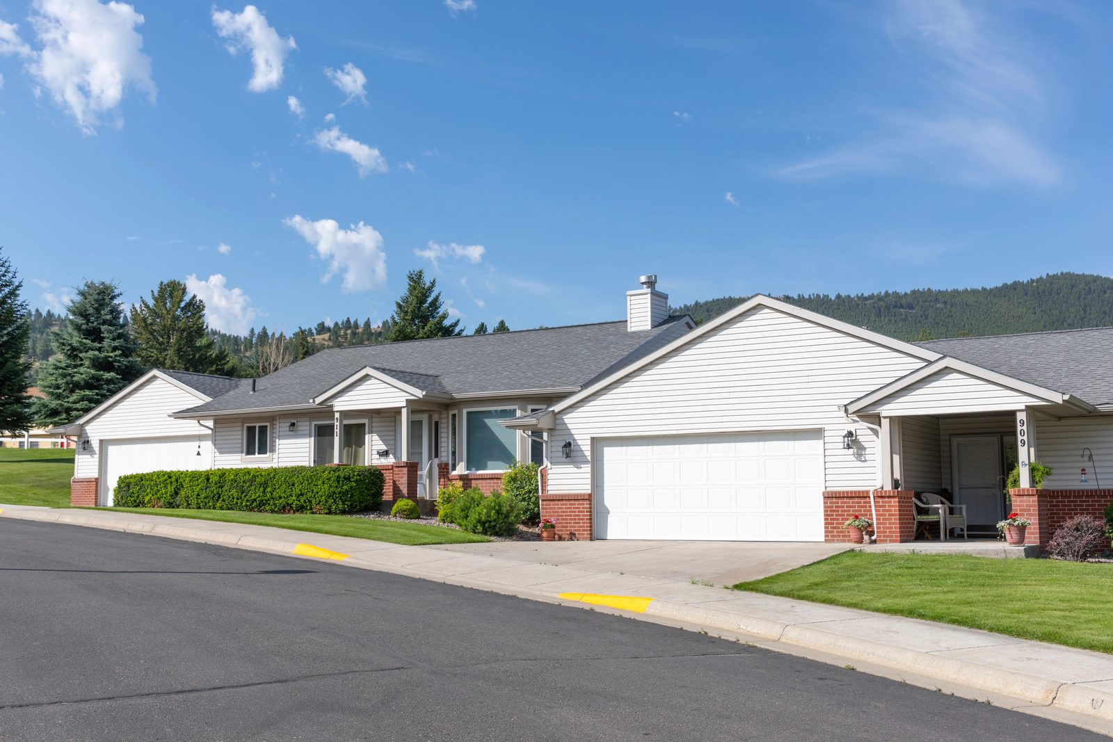Touchmark on Saddle Drive photo 4