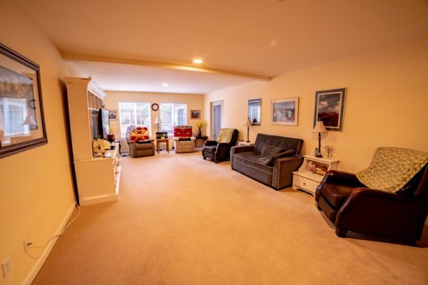 Newcastle Gardens Senior Home photo 3
