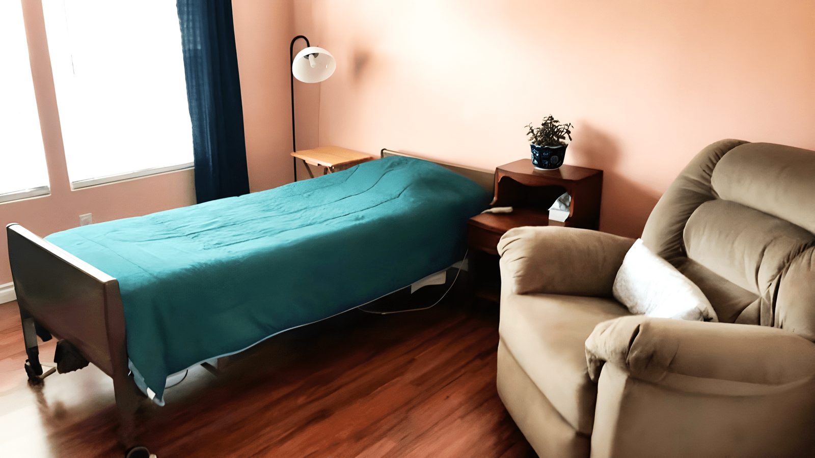 Riverview Sr Living photo 2