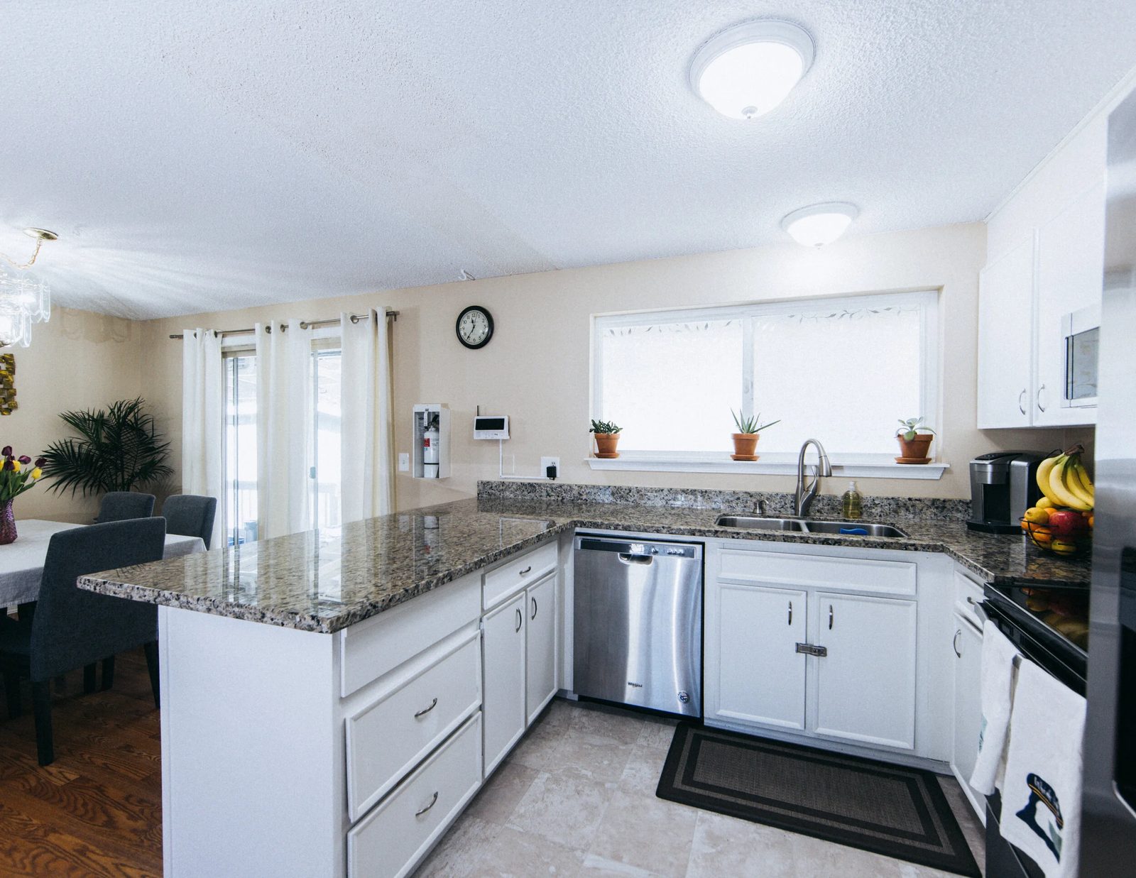 Silver Living Adult Family Home photo 1